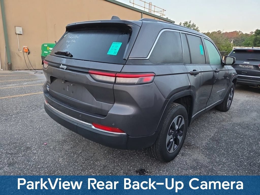 Used 2023 Jeep Grand Cherokee 4WD 4xe image 11