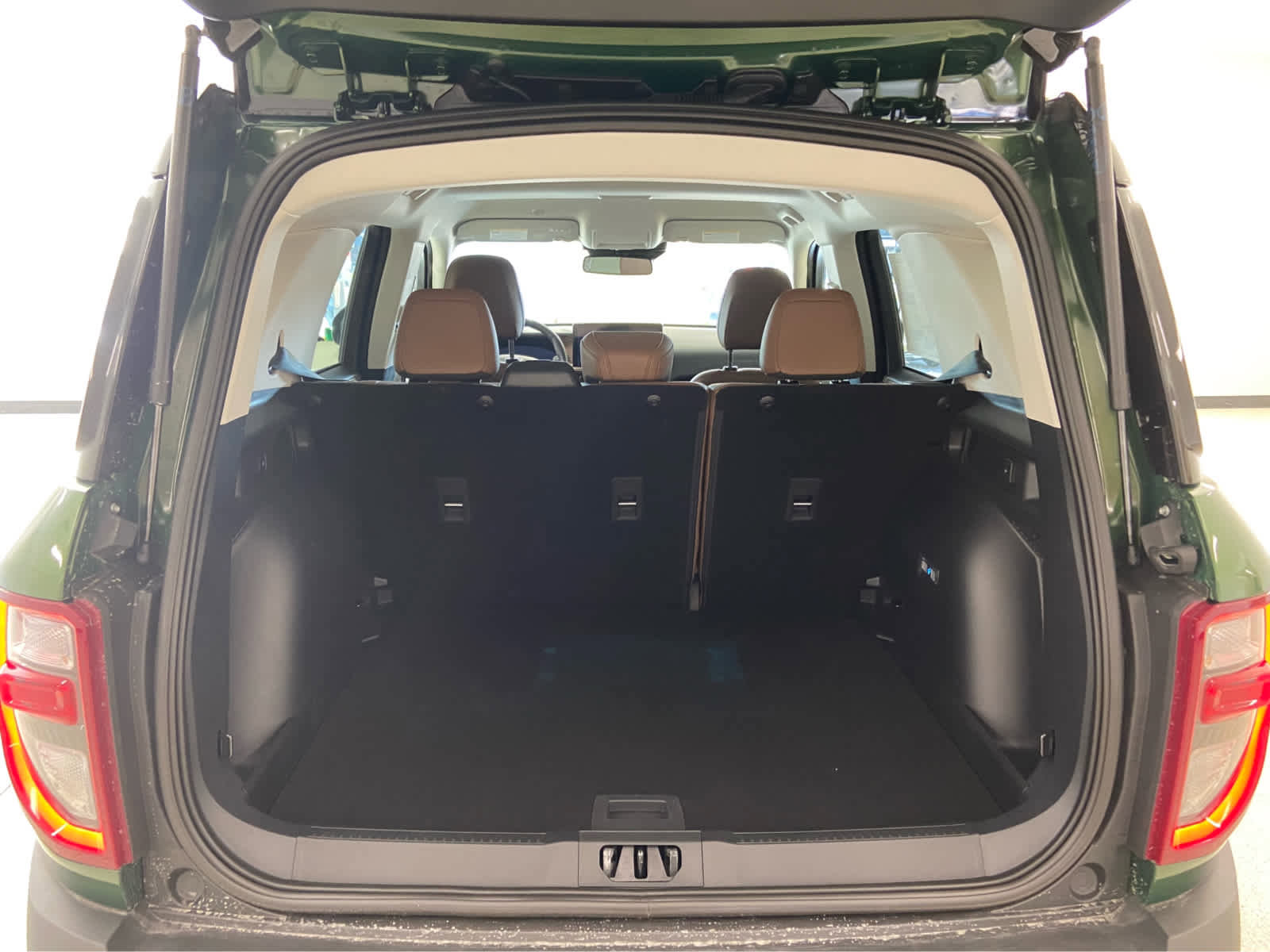 New 2025 Ford Bronco Sport Outer Banks w/ Outer Banks Tech Package+ image 9