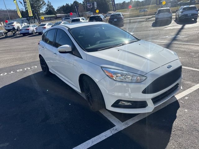 Used 2016 Ford Focus ST image 5
