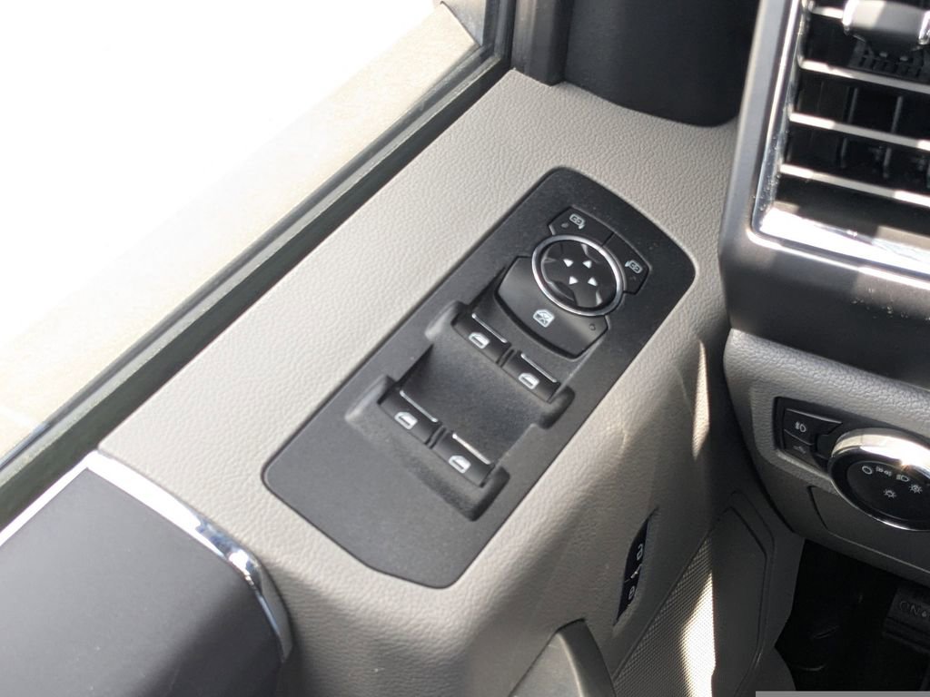 Used 2016 Ford F150 XLT RWD image 20