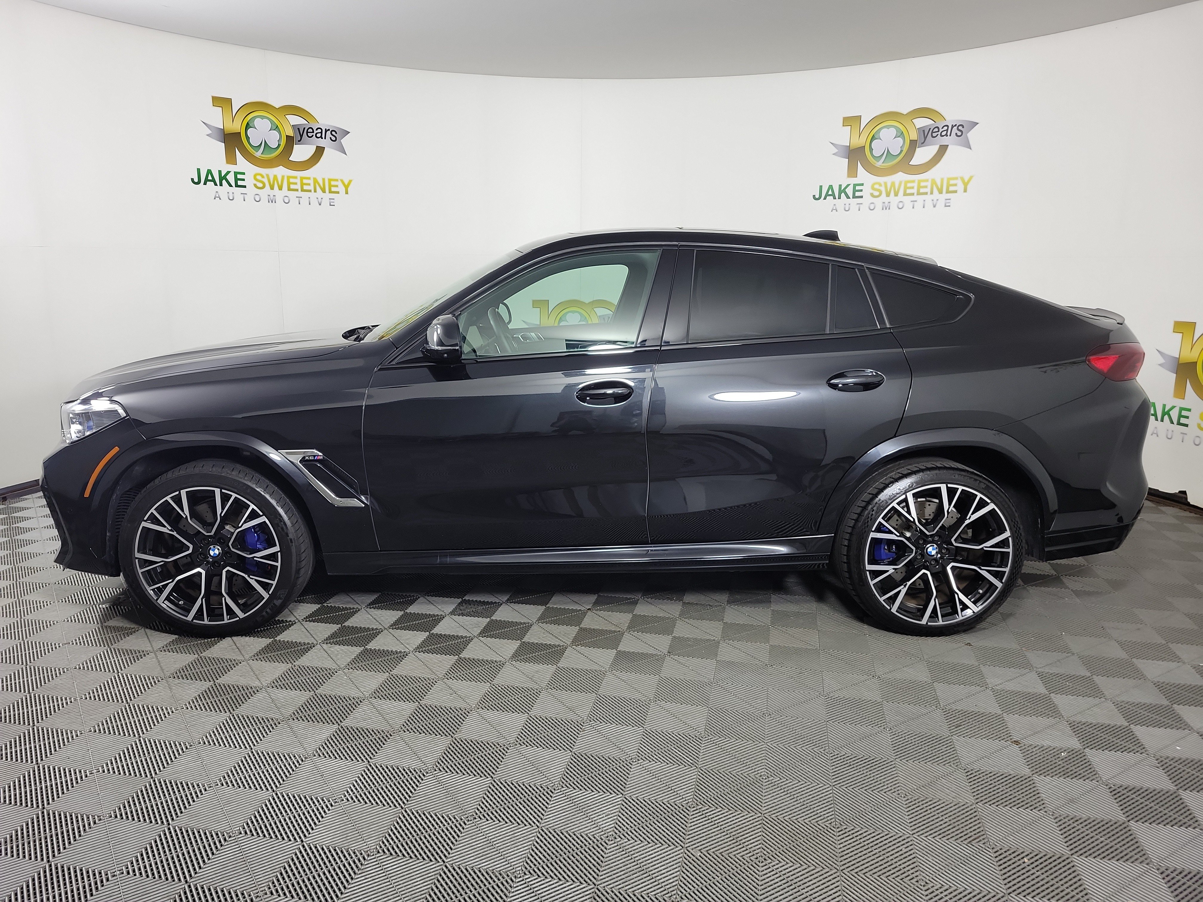 Used 2022 BMW X6 M w/ Executive Package AWD/4WD image 4