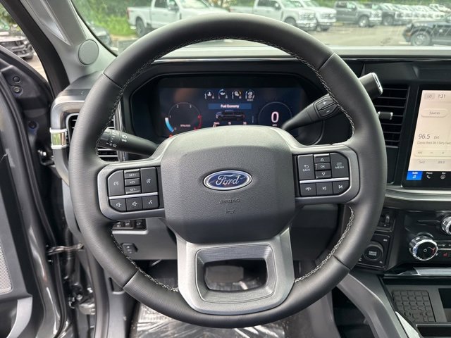 New 2025 Ford F250 Lariat w/ Chrome Package image 12