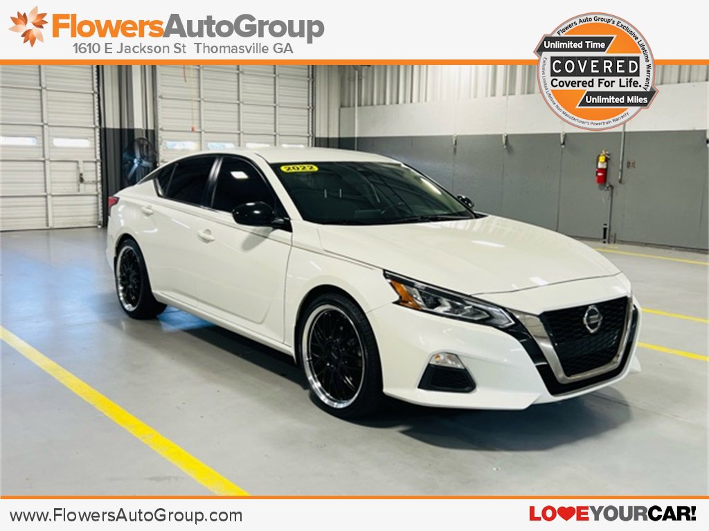 Used 2022 Nissan Altima 2.5 SR