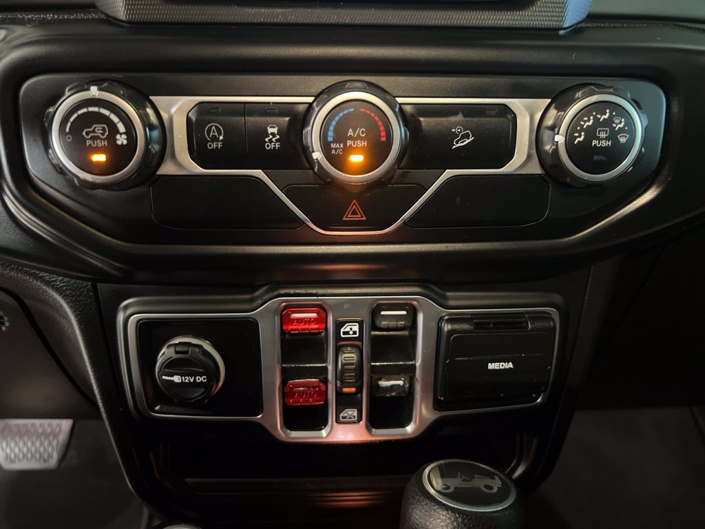 Used 2020 Jeep Wrangler Unlimited Sport S AWD/4WD image 55