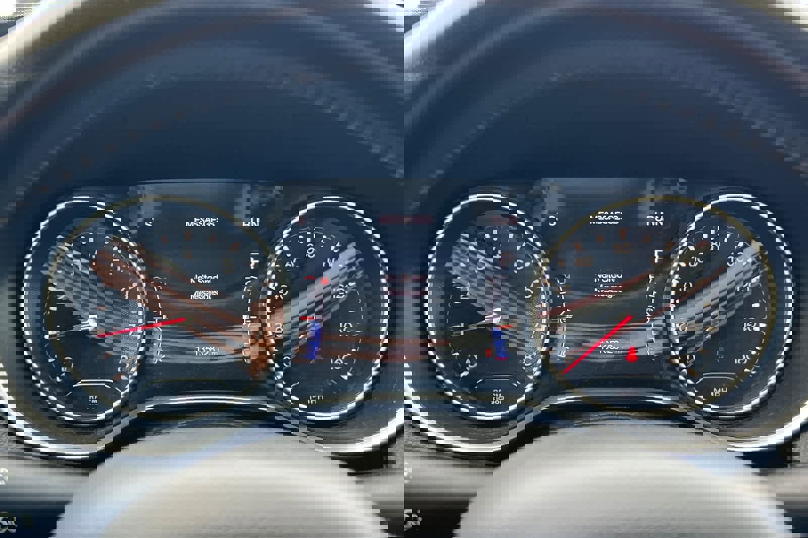 Used 2018 Jeep Compass Latitude w/ Popular Equipment Group image 28