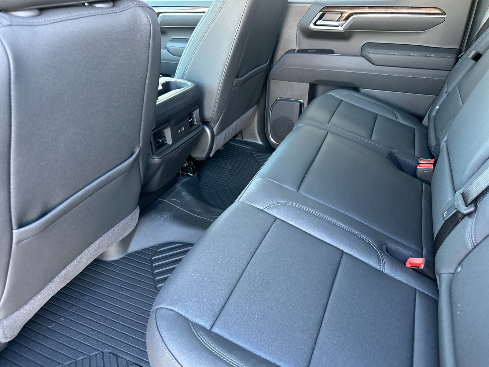 New 2026 Chevrolet Silverado 1500 LT Trail Boss w/ LT Trail Boss Premium Package AWD/4WD image 12