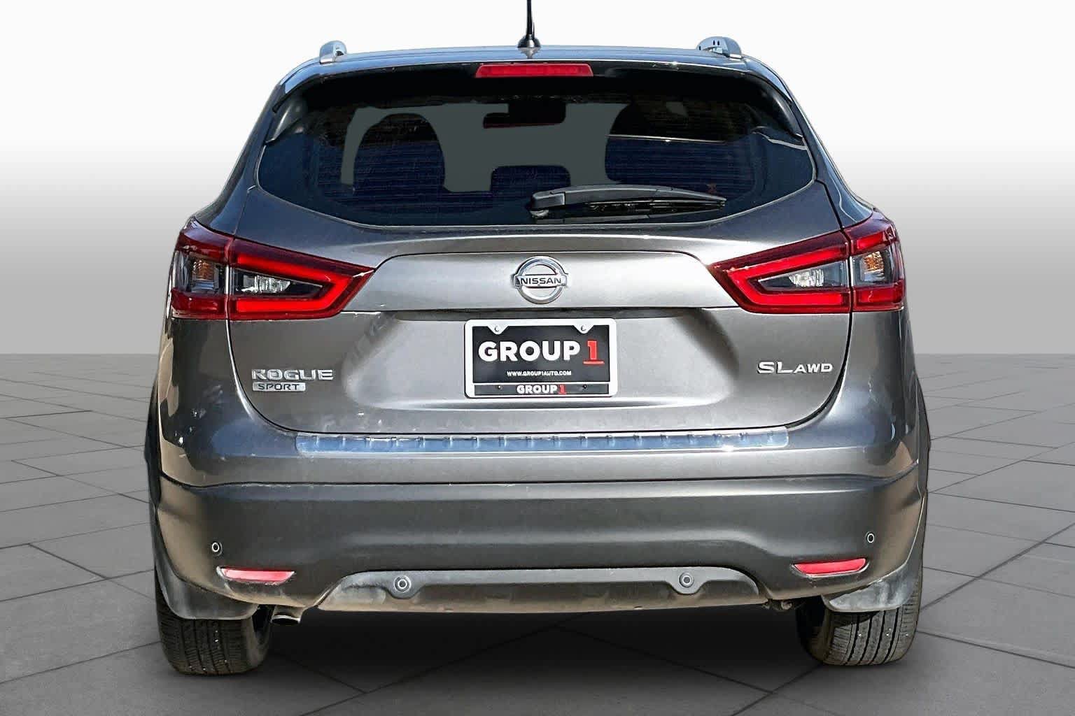 Used 2022 Nissan Rogue Sport SL AWD/4WD image 4
