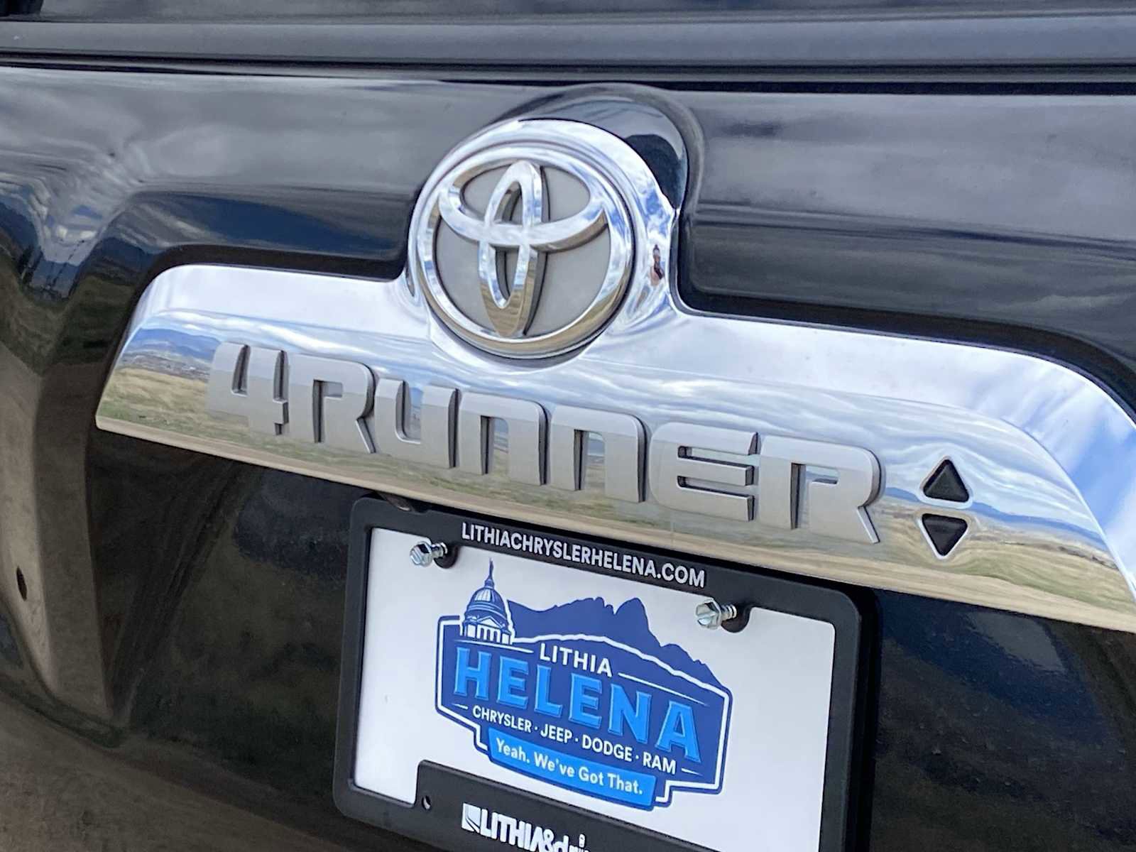 Used 2018 Toyota 4Runner Limited image 15