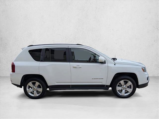 Used 2015 Jeep Compass High Altitude FWD image 4
