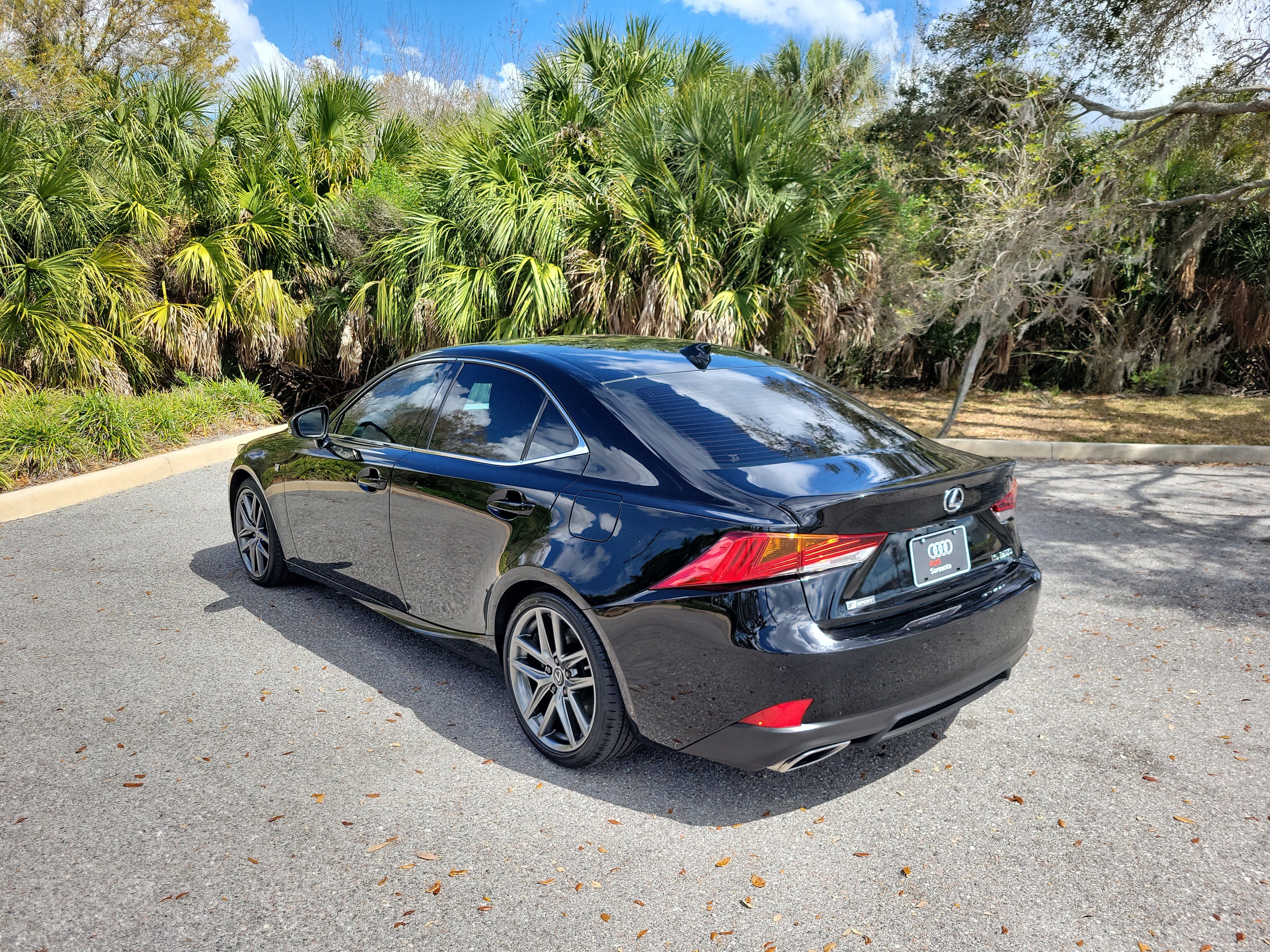 Used 2020 Lexus IS 350 F Sport w/ F Sport Package image 6