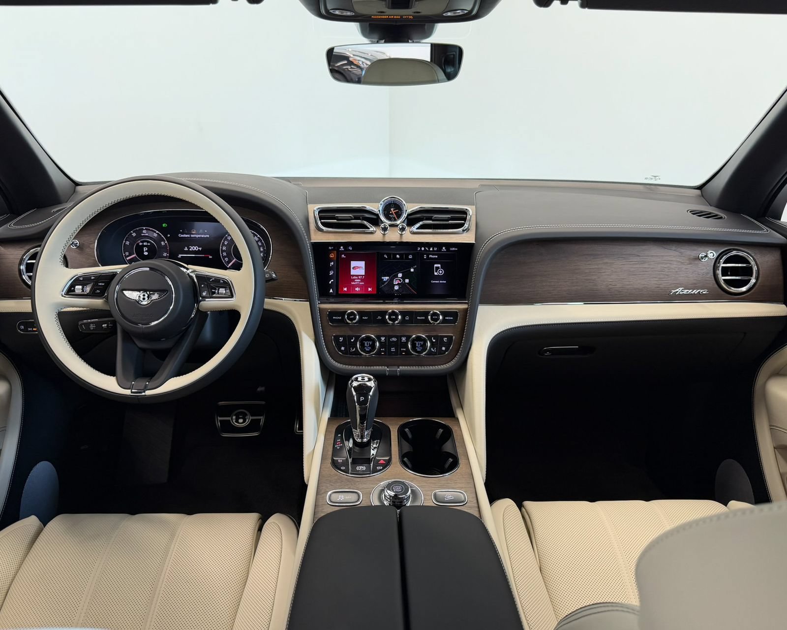 New 2026 Bentley Bentayga Extended Wheelbase AWD/4WD image 4