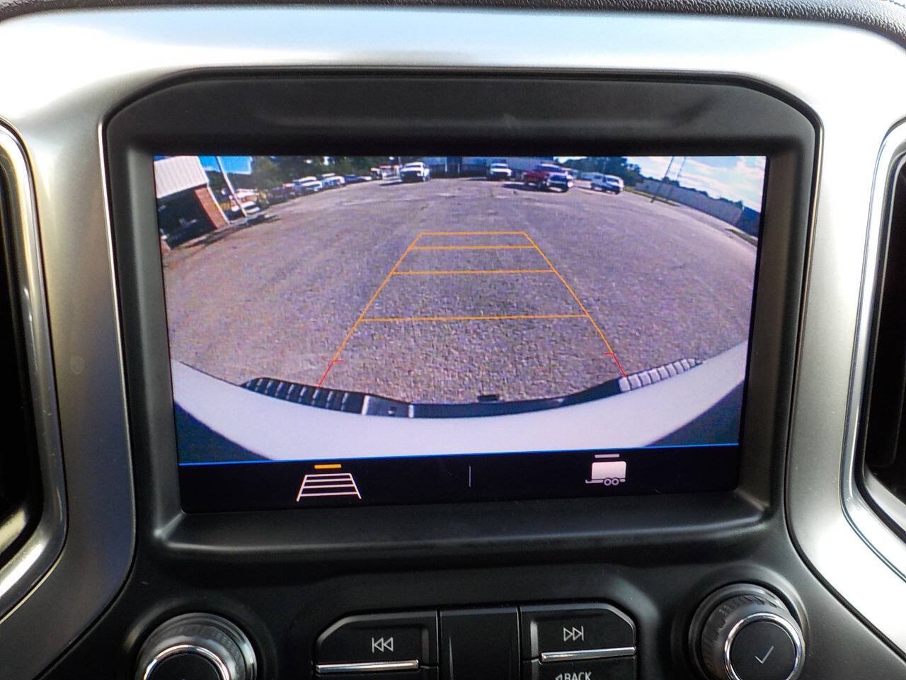 Used 2022 Chevrolet Silverado 2500 LT AWD/4WD image 21