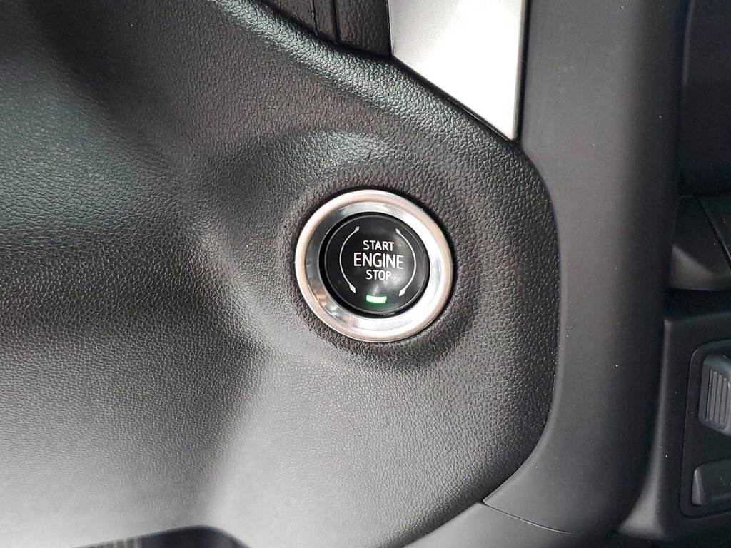 Used 2019 Chevrolet Silverado 1500 LTZ AWD/4WD image 26
