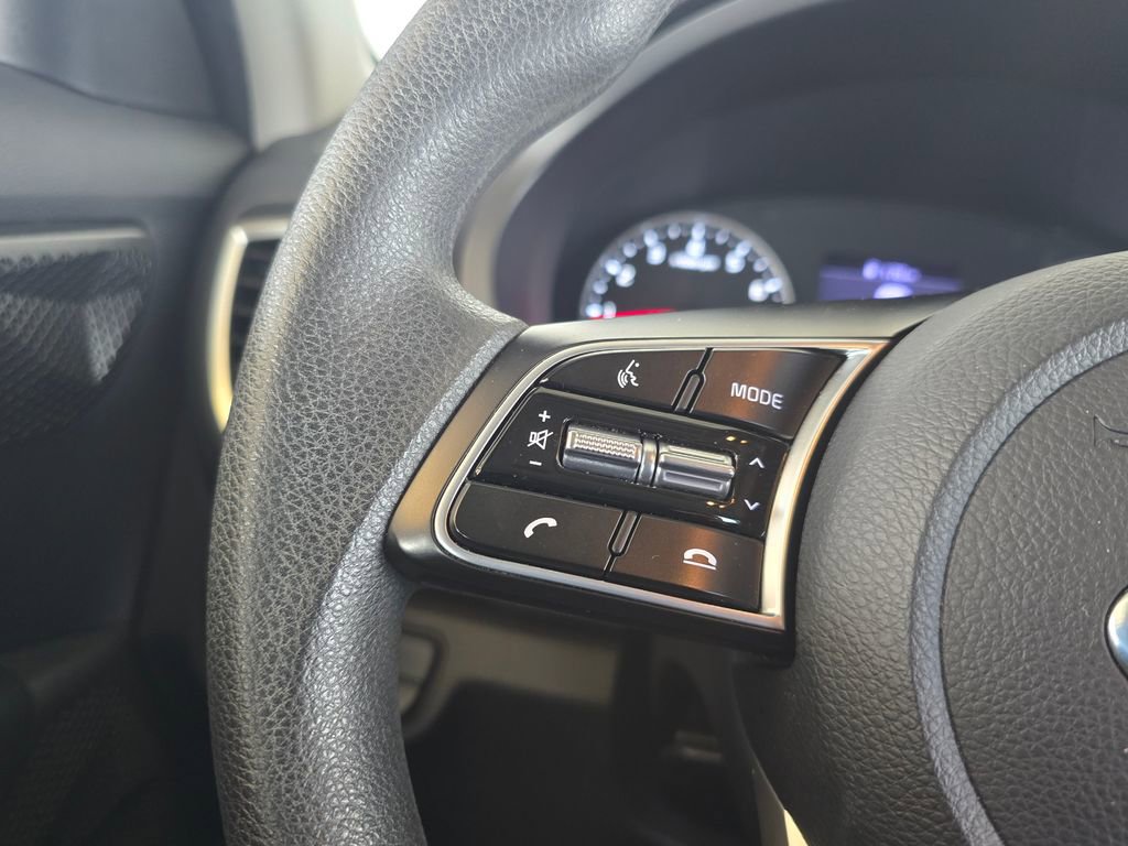 Used 2021 Kia Seltos LX image 18