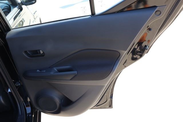 New 2025 Nissan Kicks Play S image 19