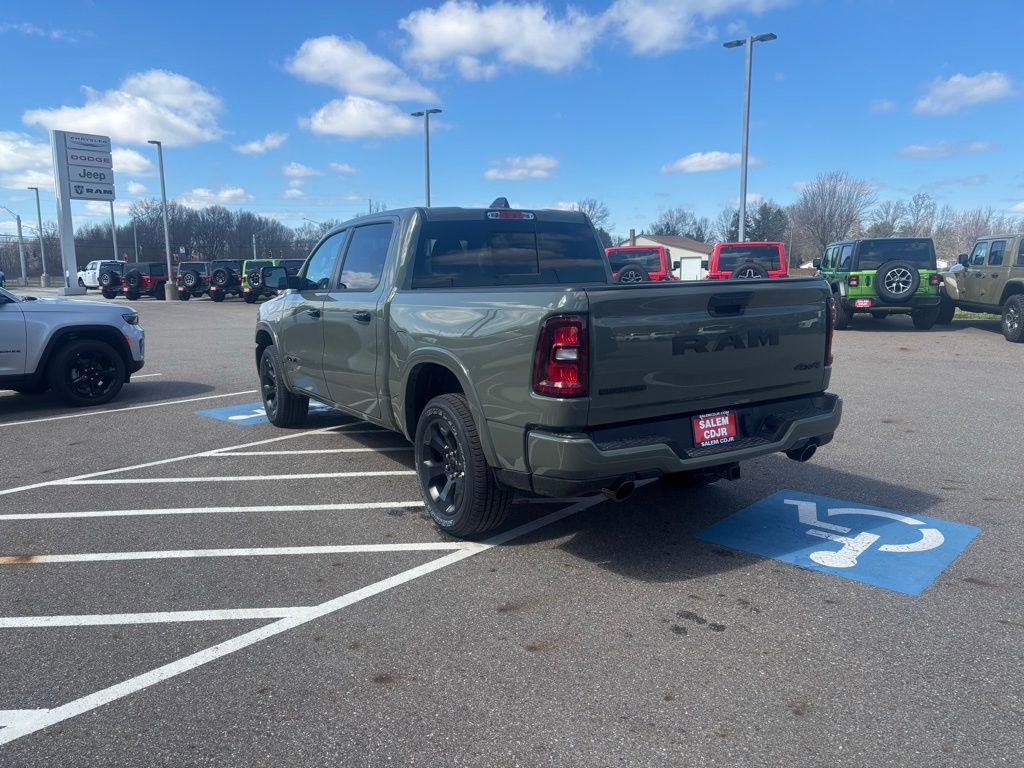 New 2026 RAM 1500 4x4 Crew Cab image 7