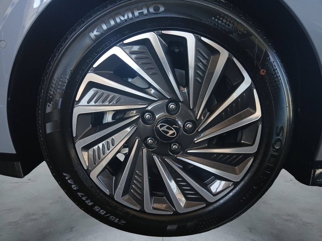 New 2026 Hyundai Sonata Limited FWD image 28