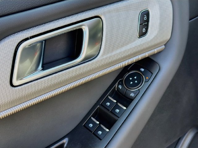 New 2026 Ford Explorer Active AWD/4WD image 19