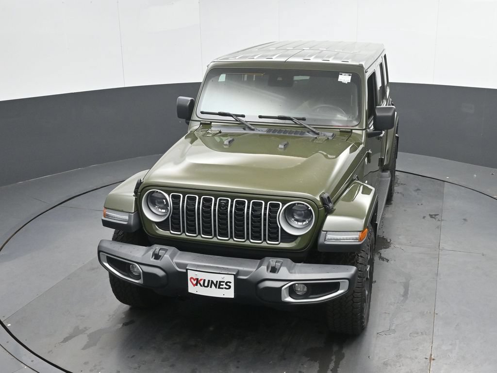 Used 2024 Jeep Wrangler Unlimited Sahara w/ Dual Top Group AWD/4WD image 26