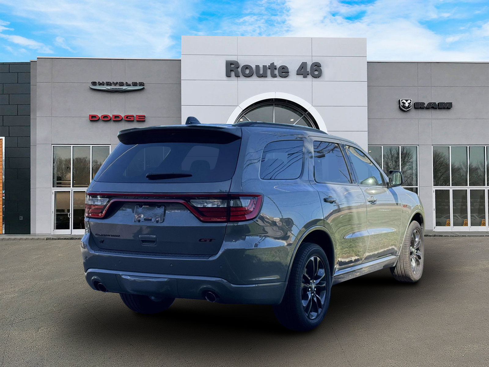 Used 2025 Dodge Durango GT AWD/4WD image 5