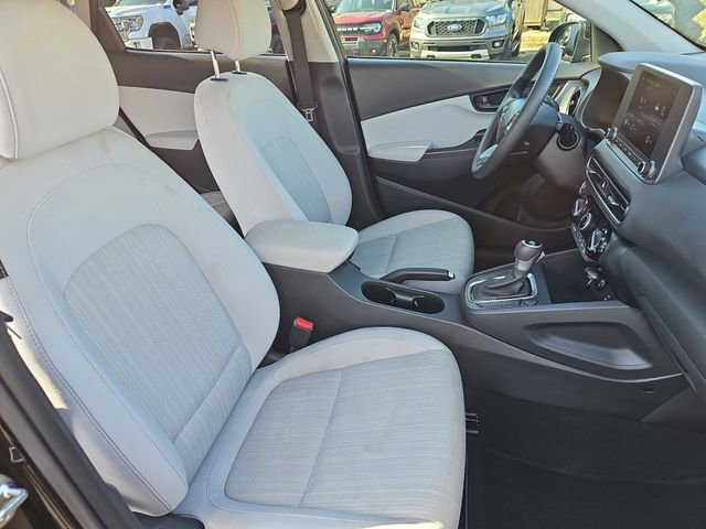 Used 2023 Hyundai Kona SEL image 10