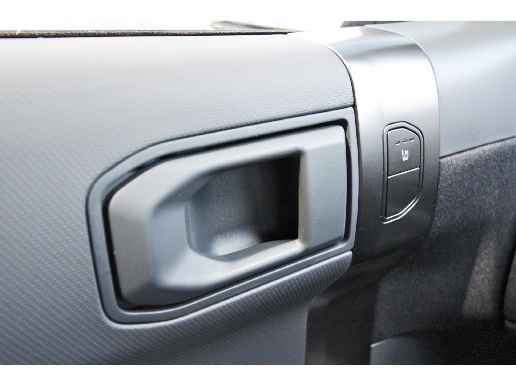 New 2027 Kia EV3 Wind FWD image 14