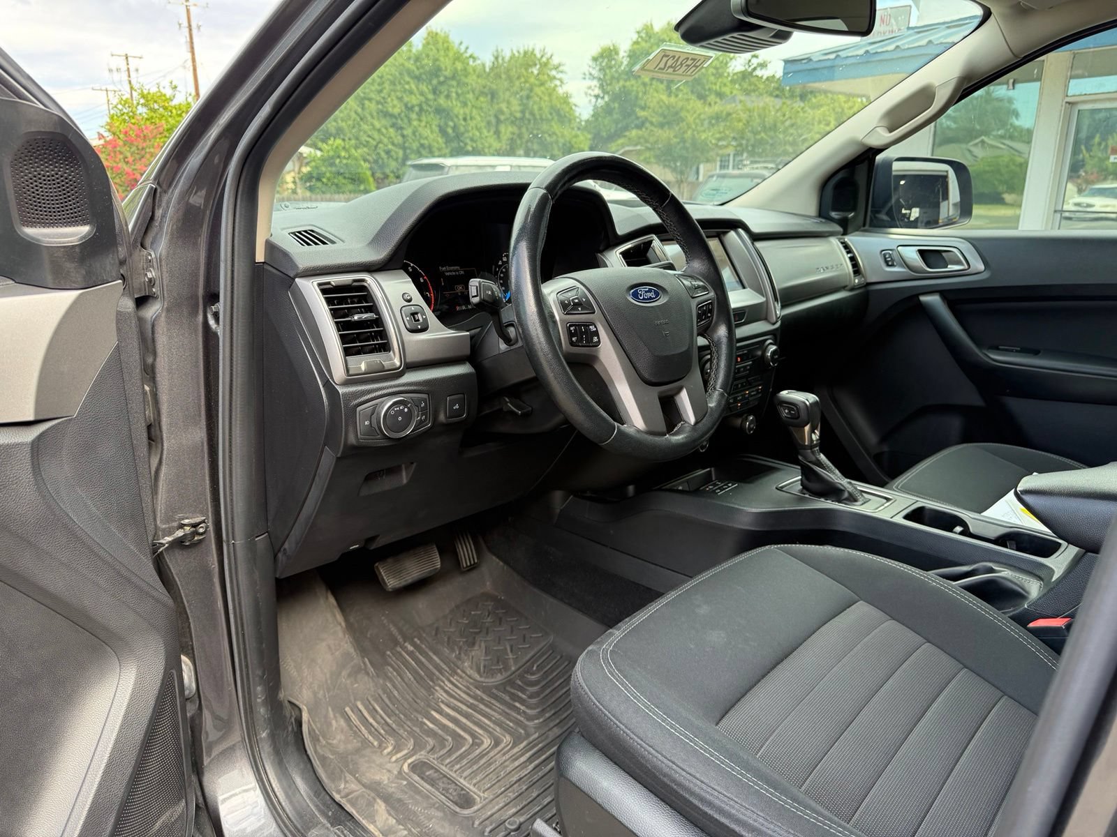 Used 2019 Ford Ranger XLT w/ Equipment Group 302A Luxury RWD image 5
