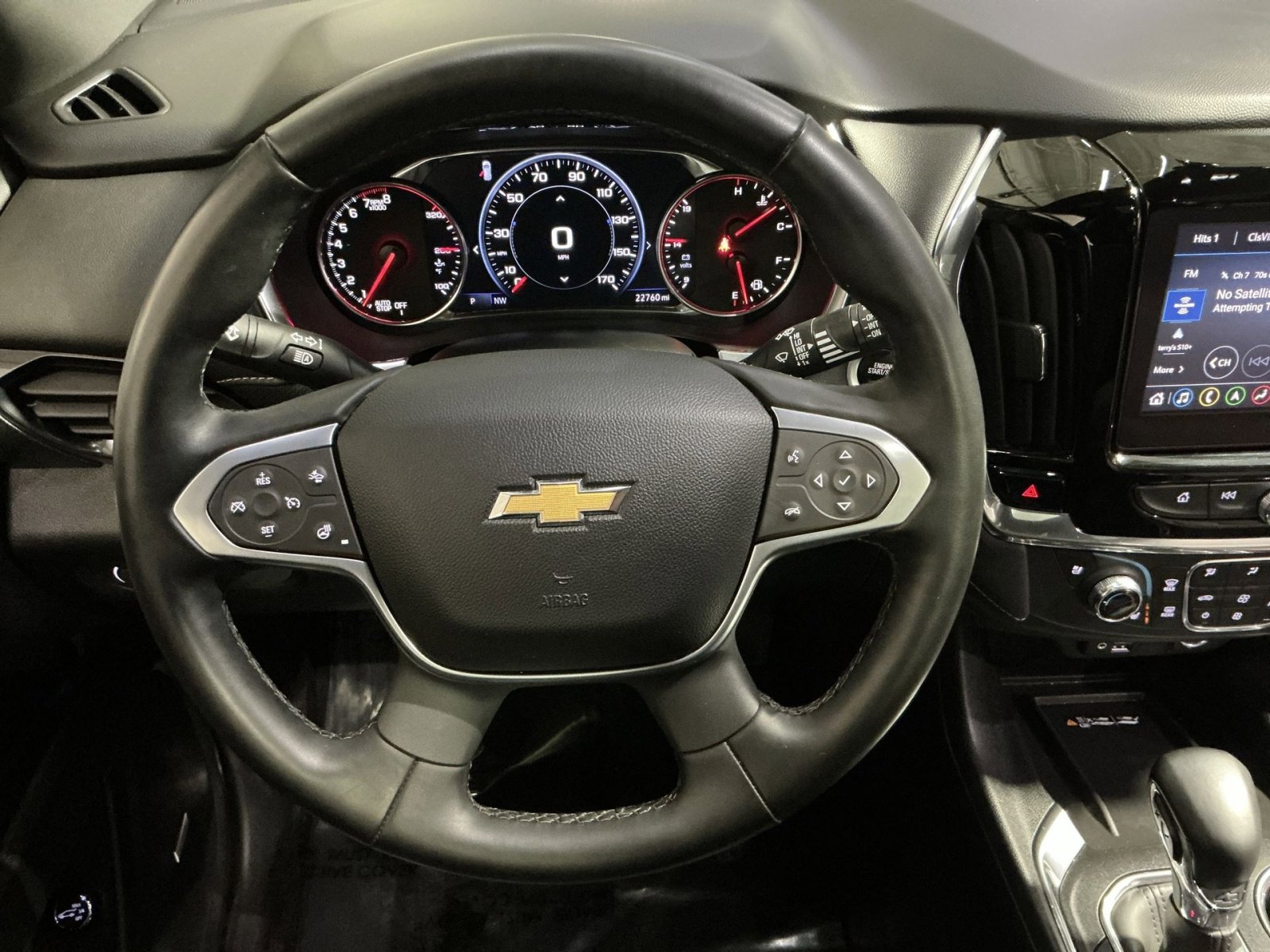 Used 2023 Chevrolet Traverse Premier image 24