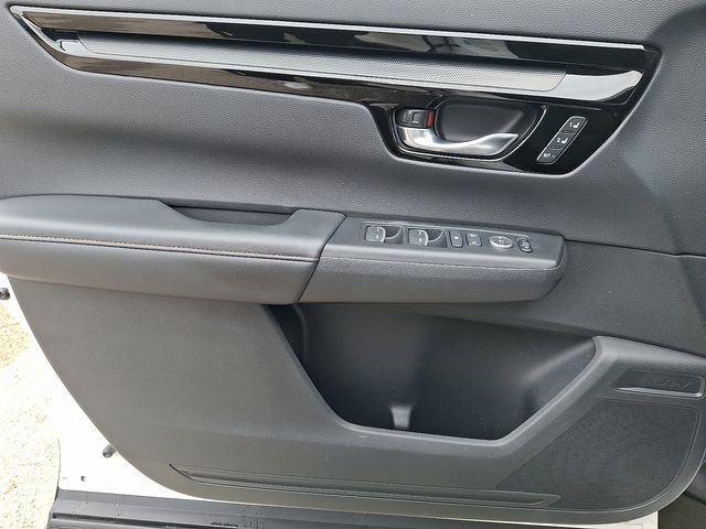 Used 2025 Honda CR-V Sport Touring image 13