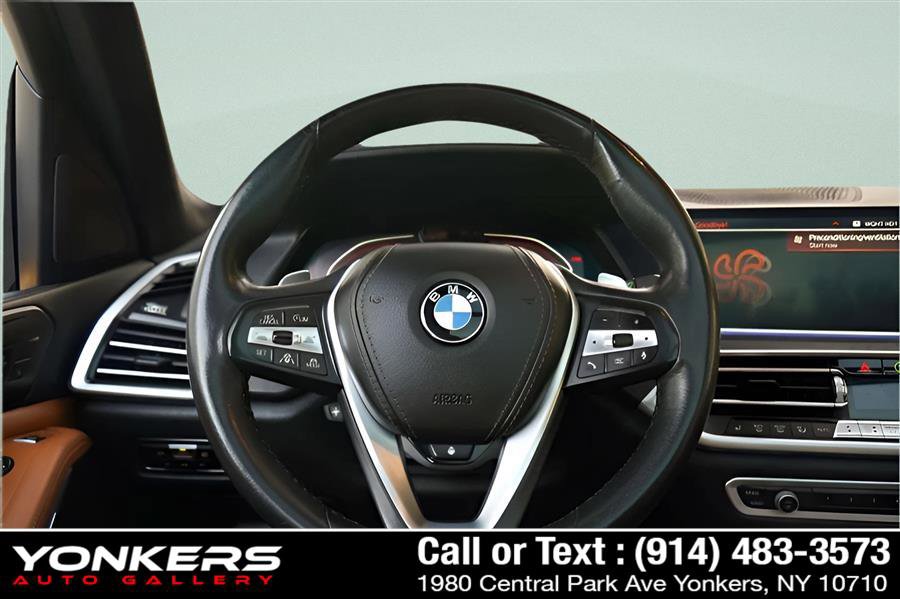 Used 2022 BMW X5 xDrive40i AWD/4WD image 25