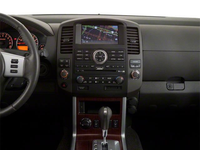 Used 2010 Nissan Pathfinder LE w/ Navigation Pkg AWD/4WD image 24