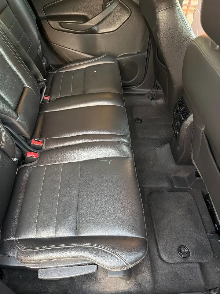 Used 2013 Ford C-MAX Energi SEL image 22