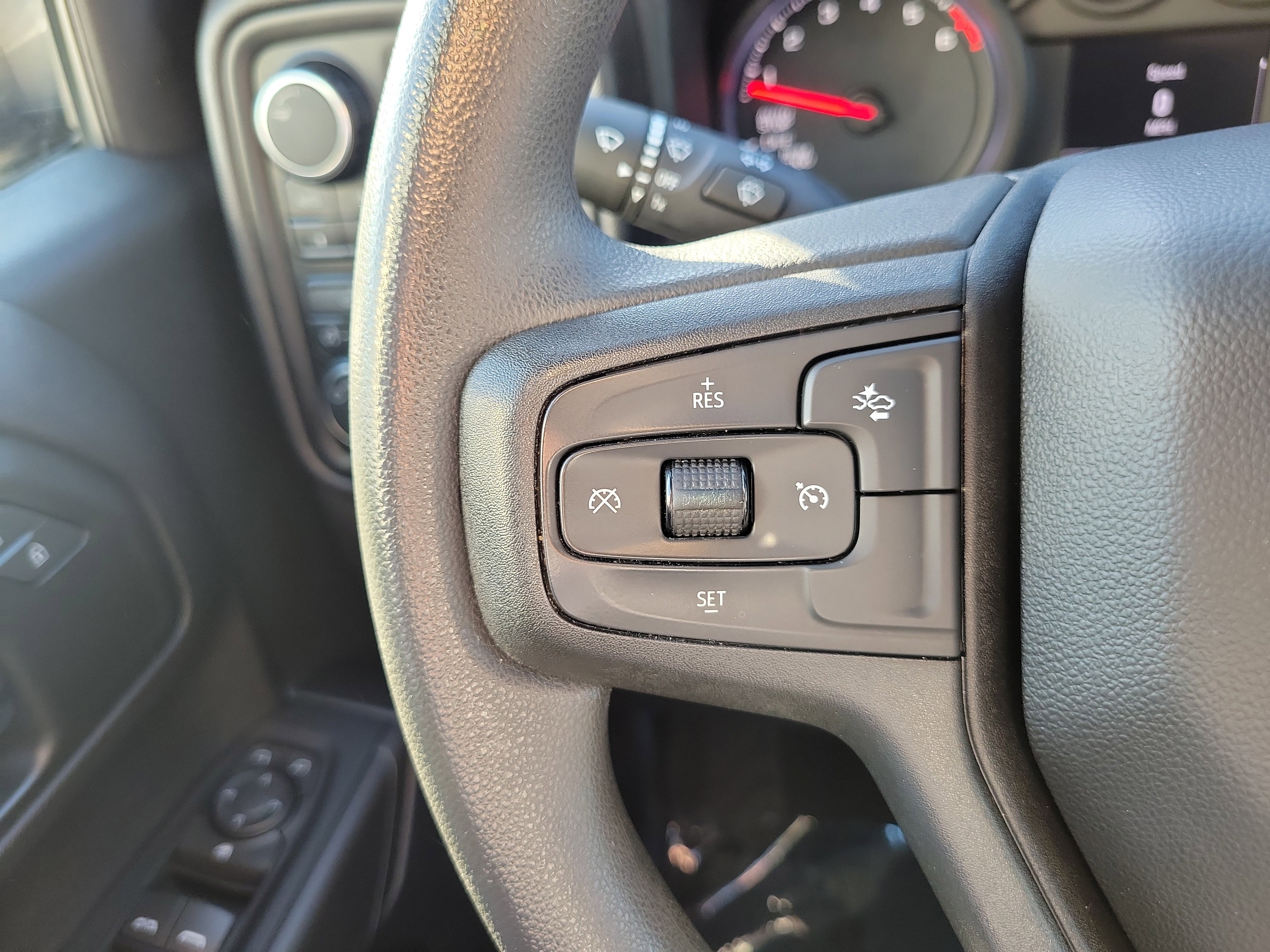 Used 2023 Chevrolet Silverado 1500 Custom Trail Boss image 18