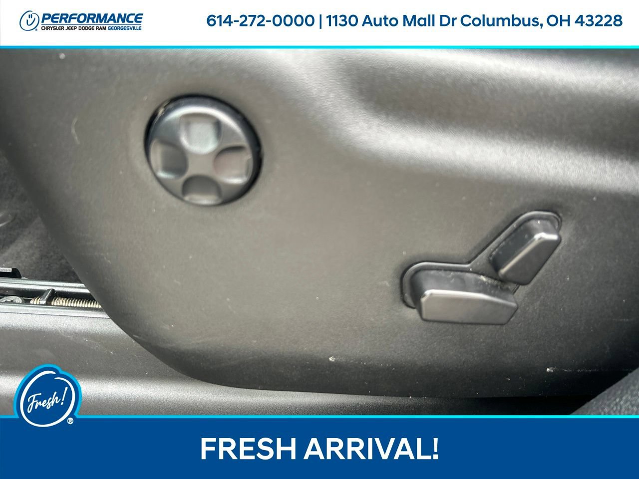 Used 2025 Dodge Durango R/T AWD/4WD image 18