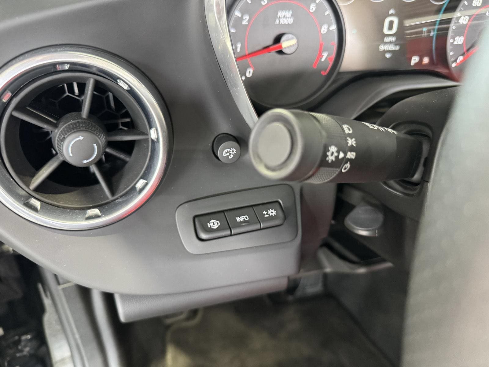 Used 2017 Chevrolet Camaro SS RWD image 16
