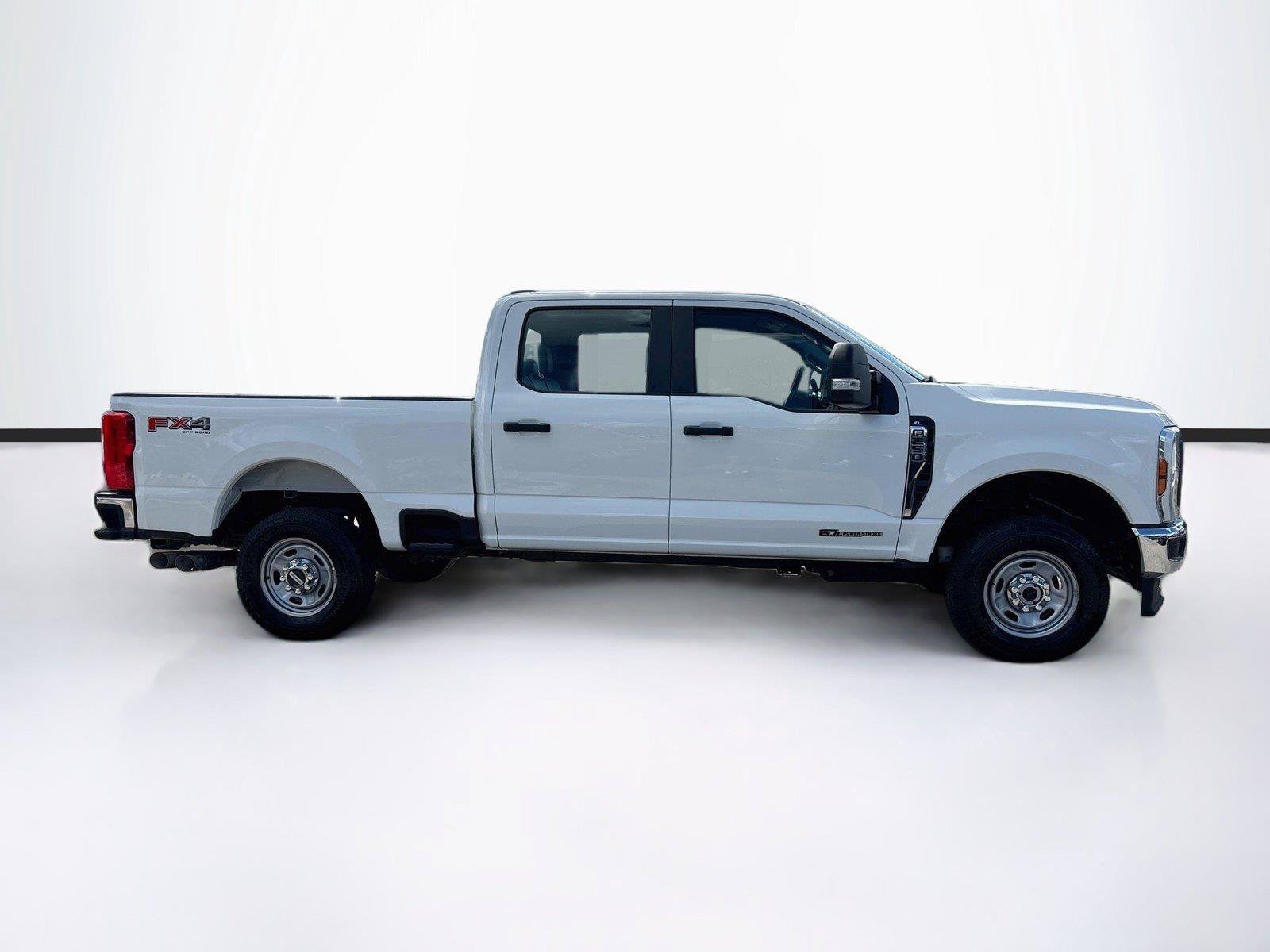Used 2024 Ford F250 XL w/ FX4 Off-Road Package AWD/4WD image 8