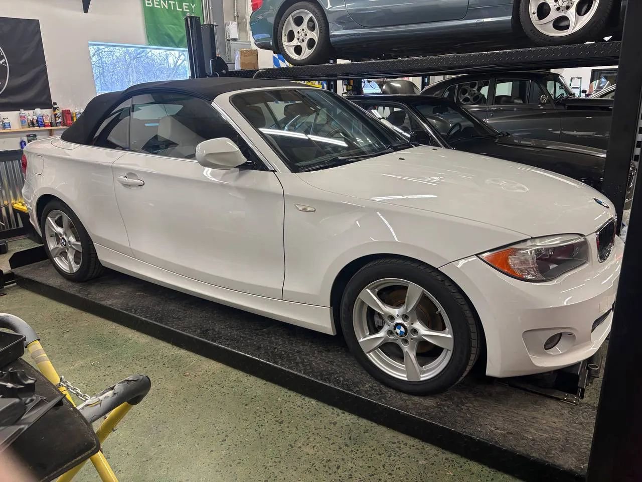 Used 2012 BMW 128i Convertible image 2