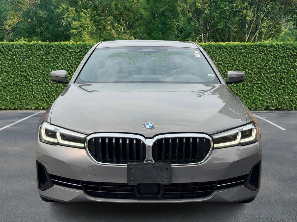 Used 2022 BMW 540i xDrive w/ Premium Package AWD/4WD image 9