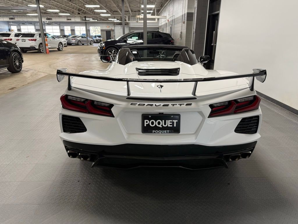 Used 2023 Chevrolet Corvette Stingray Premium Conv w/ Z51 Performance Package RWD image 5