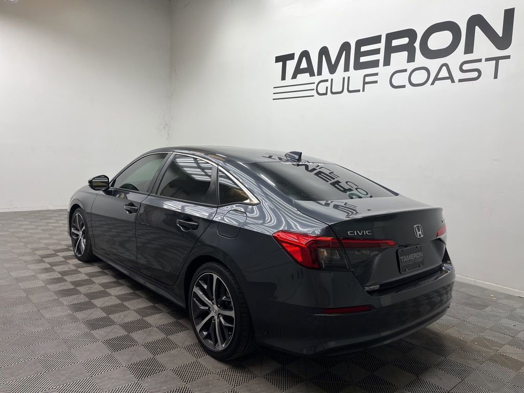 Used 2022 Honda Civic Touring image 8