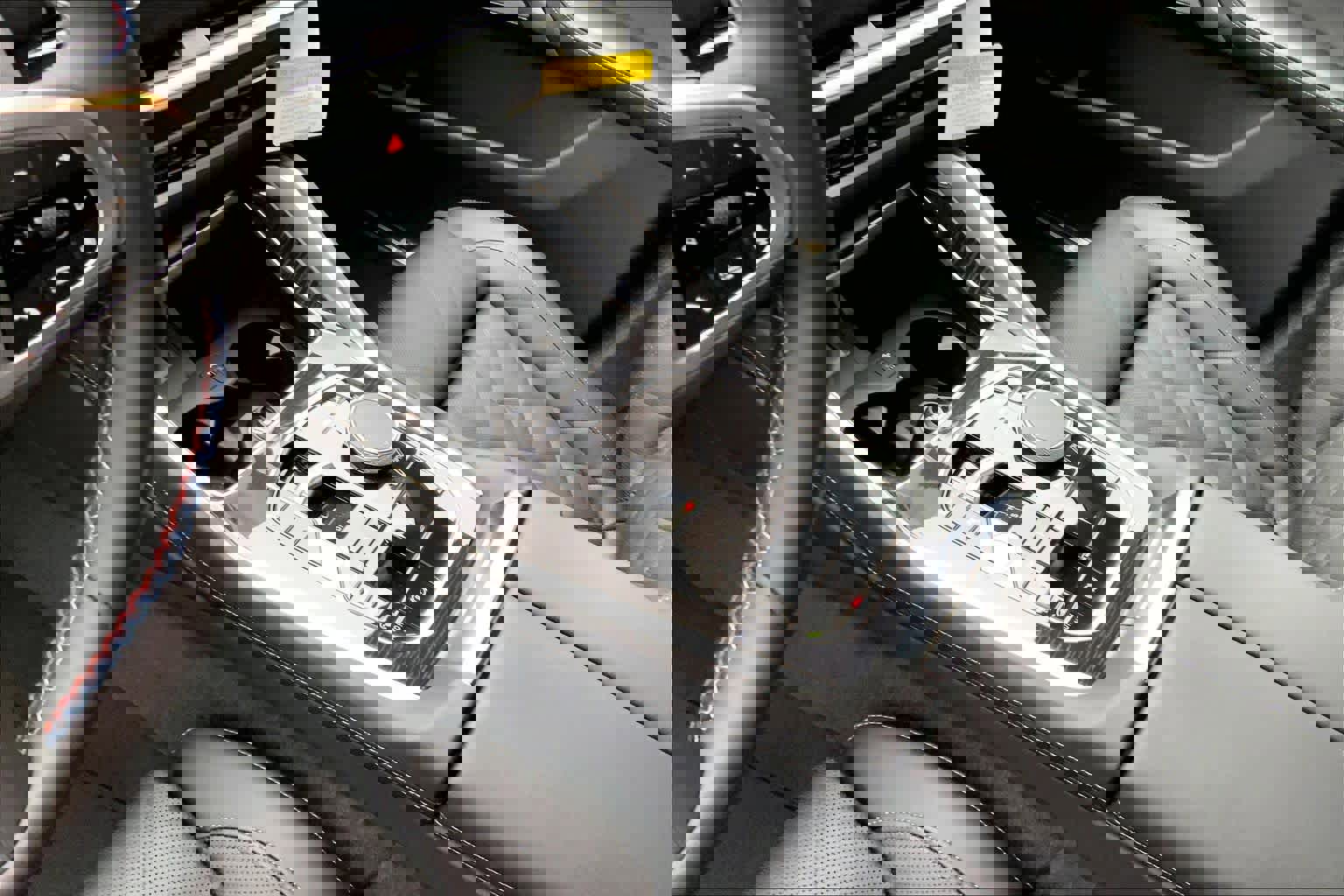 New 2026 BMW X6 M60i image 7