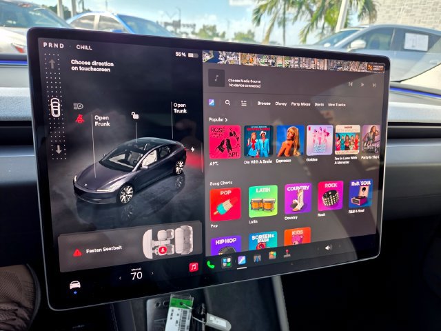 Used 2025 Tesla Model 3 Long Range RWD image 36