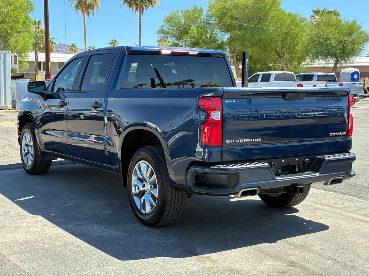 Used 2020 Chevrolet Silverado 1500 Custom w/ Custom Value Package RWD image 5