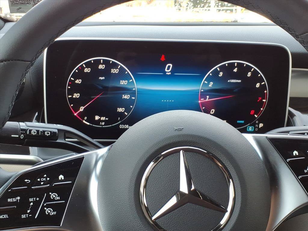 New 2026 Mercedes-Benz GLC 300 4MATIC image 12