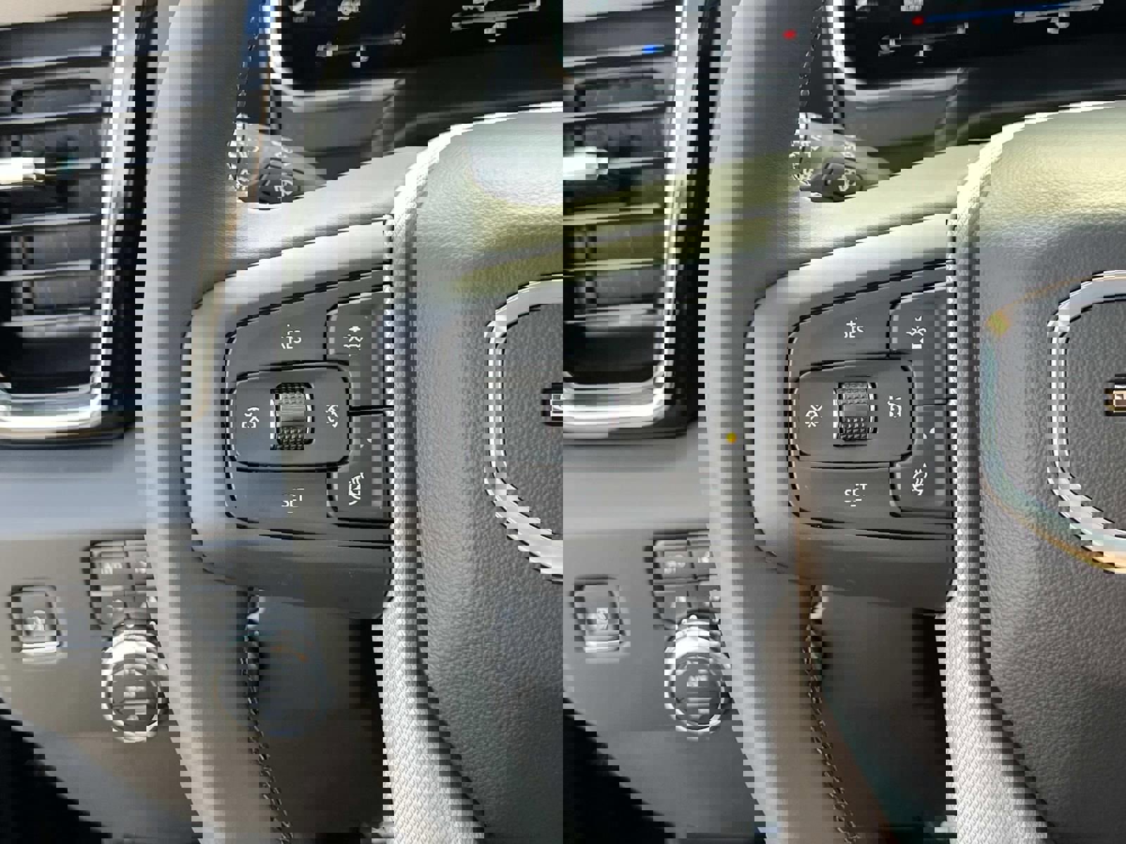 New 2026 GMC Sierra 2500 Denali w/ Denali Reserve Package image 27