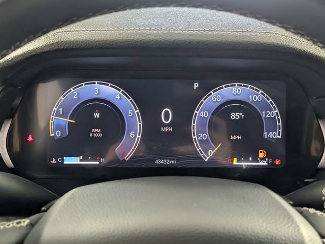Certified 2024 Jeep Grand Cherokee L Limited w/ Luxury Tech Group II AWD/4WD image 19