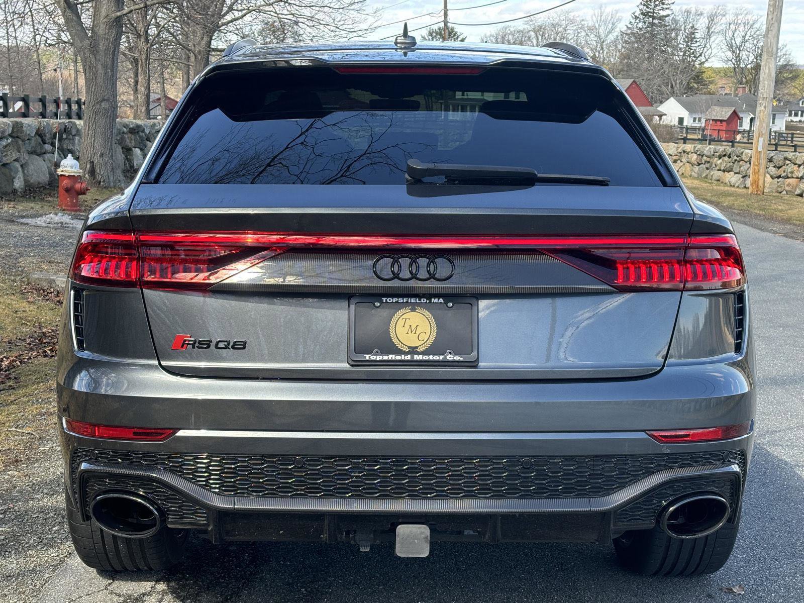 Used 2021 Audi RS Q8 w/ Carbon Optic Package image 21