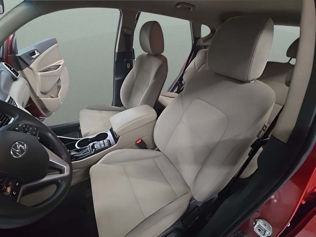 Used 2021 Hyundai Tucson SE FWD image 15