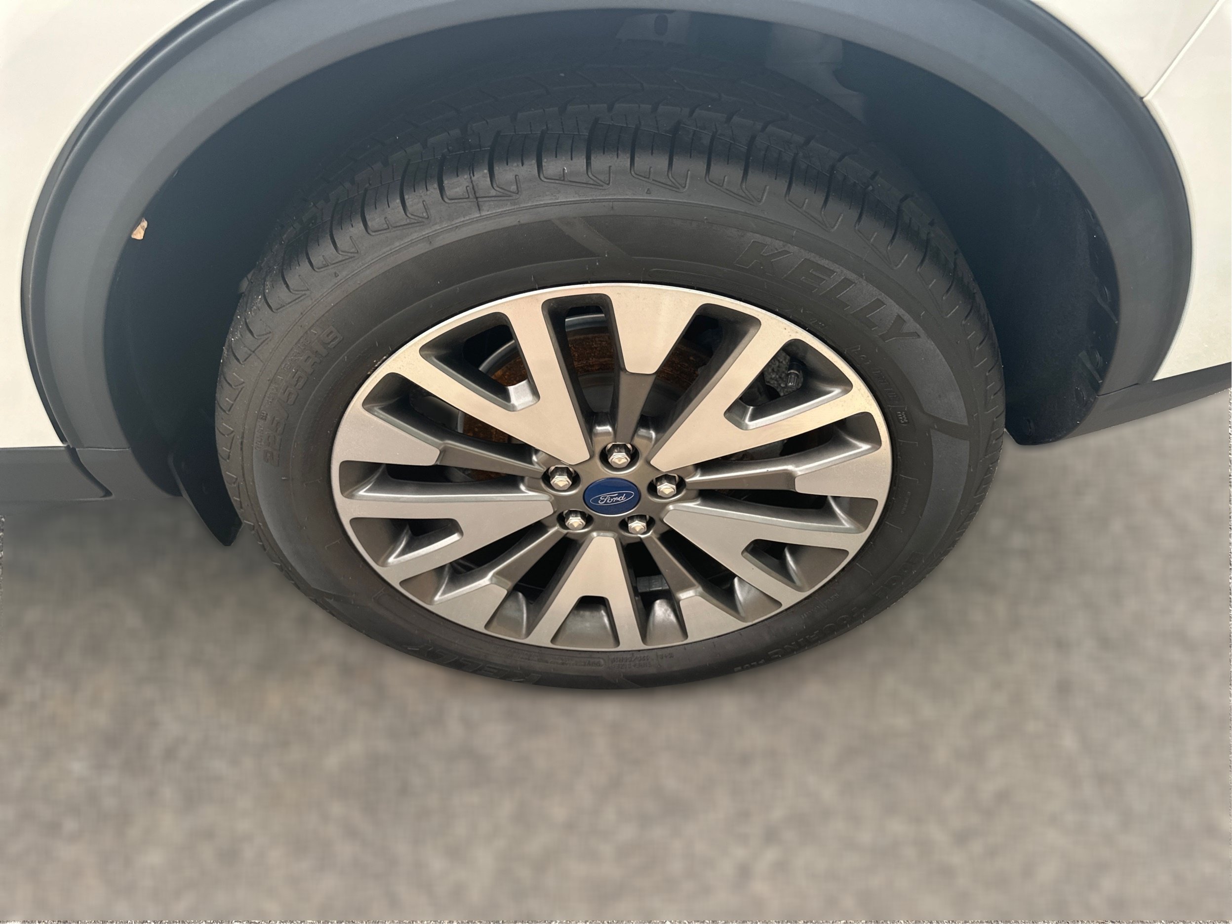 Used 2022 Ford Escape Titanium AWD/4WD image 25