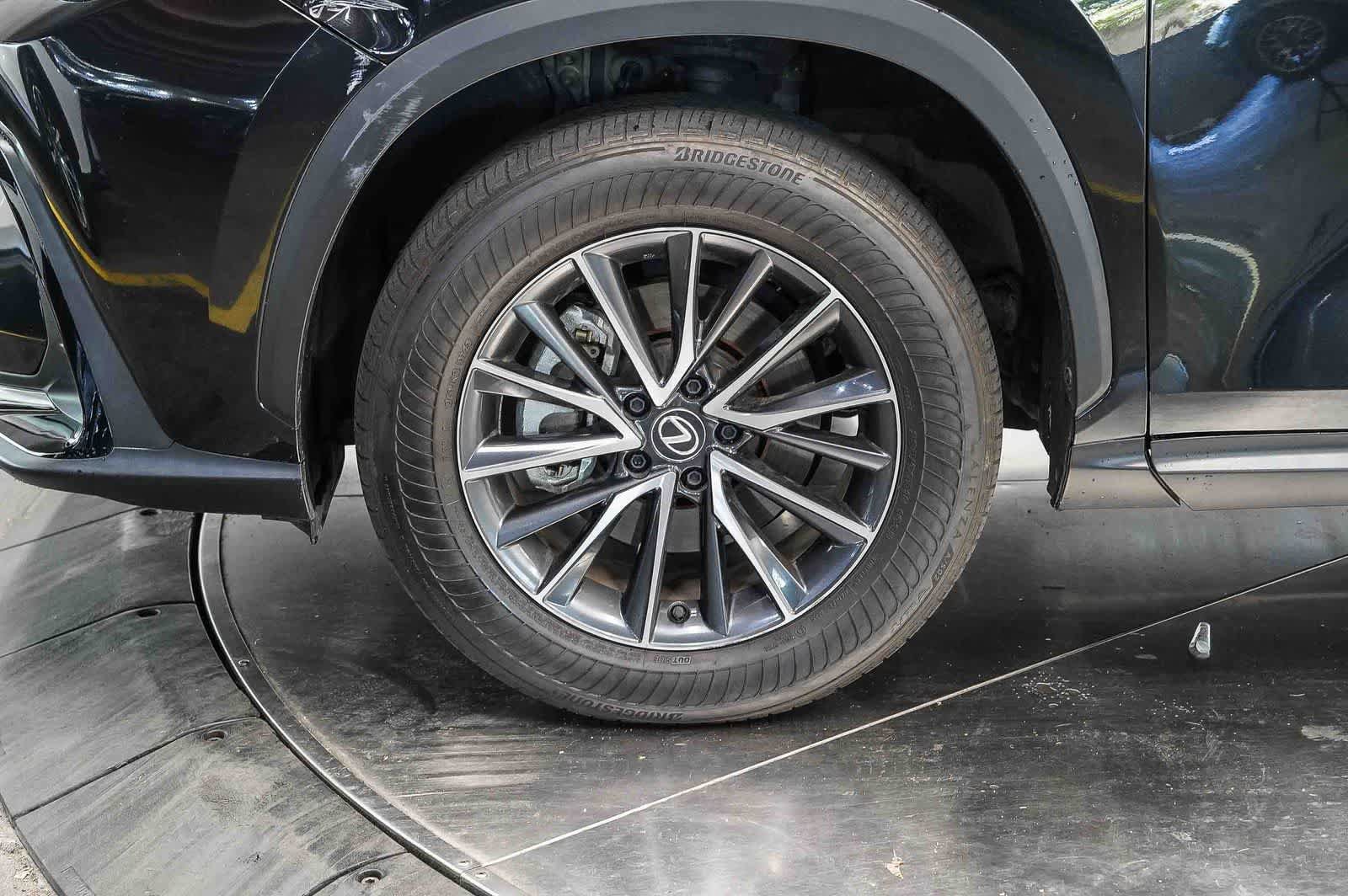 Used 2024 Lexus NX 350 AWD image 9
